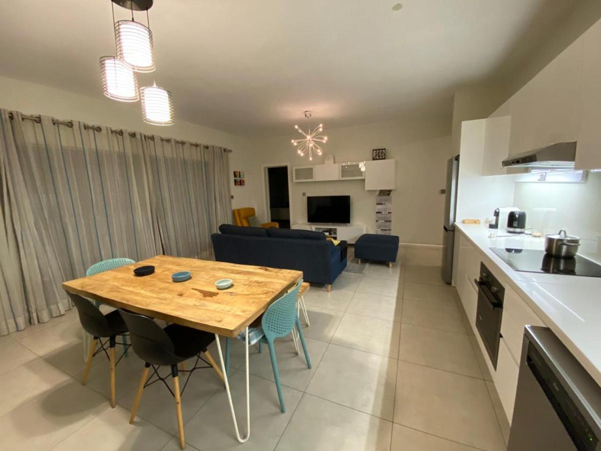 Beachcove Apartment 2 페레이베레 외부 사진